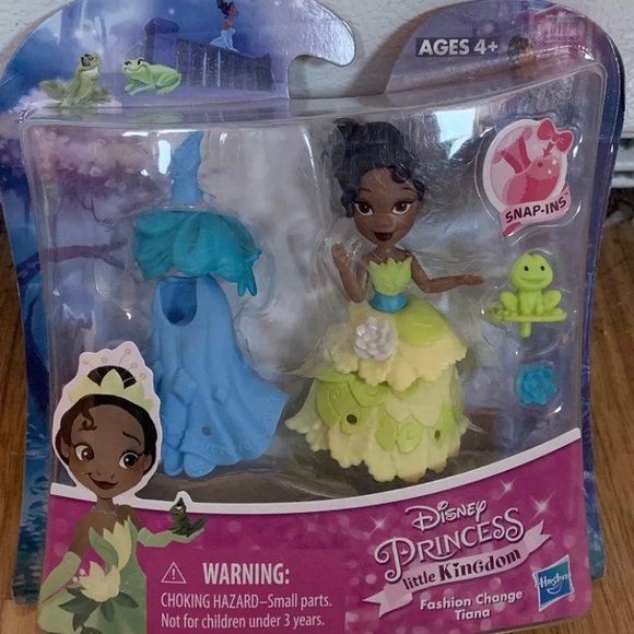 Disney Princess Little Kingdom Fashion Change Tiana Snap-In Doll NEW - Picture 6 of 8